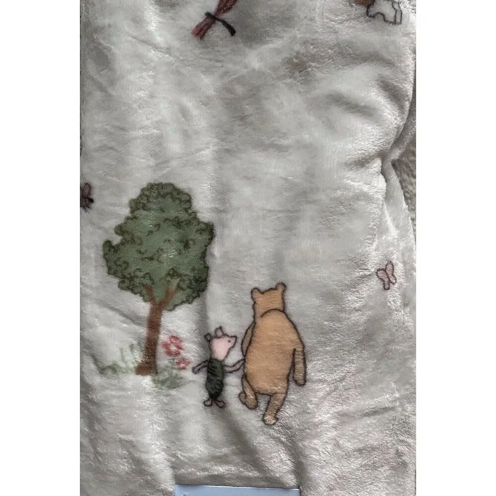 Pooh Bear Collection Winnie The Pooh Piglet Throw Blanket 50” X 70” NEW‎